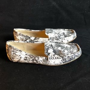 Isaac Mizrahi Live! Snakeskin Leather Driver 9 M